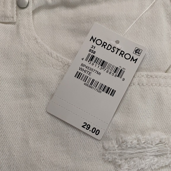 BP SHORTS - Picture 2 of 4